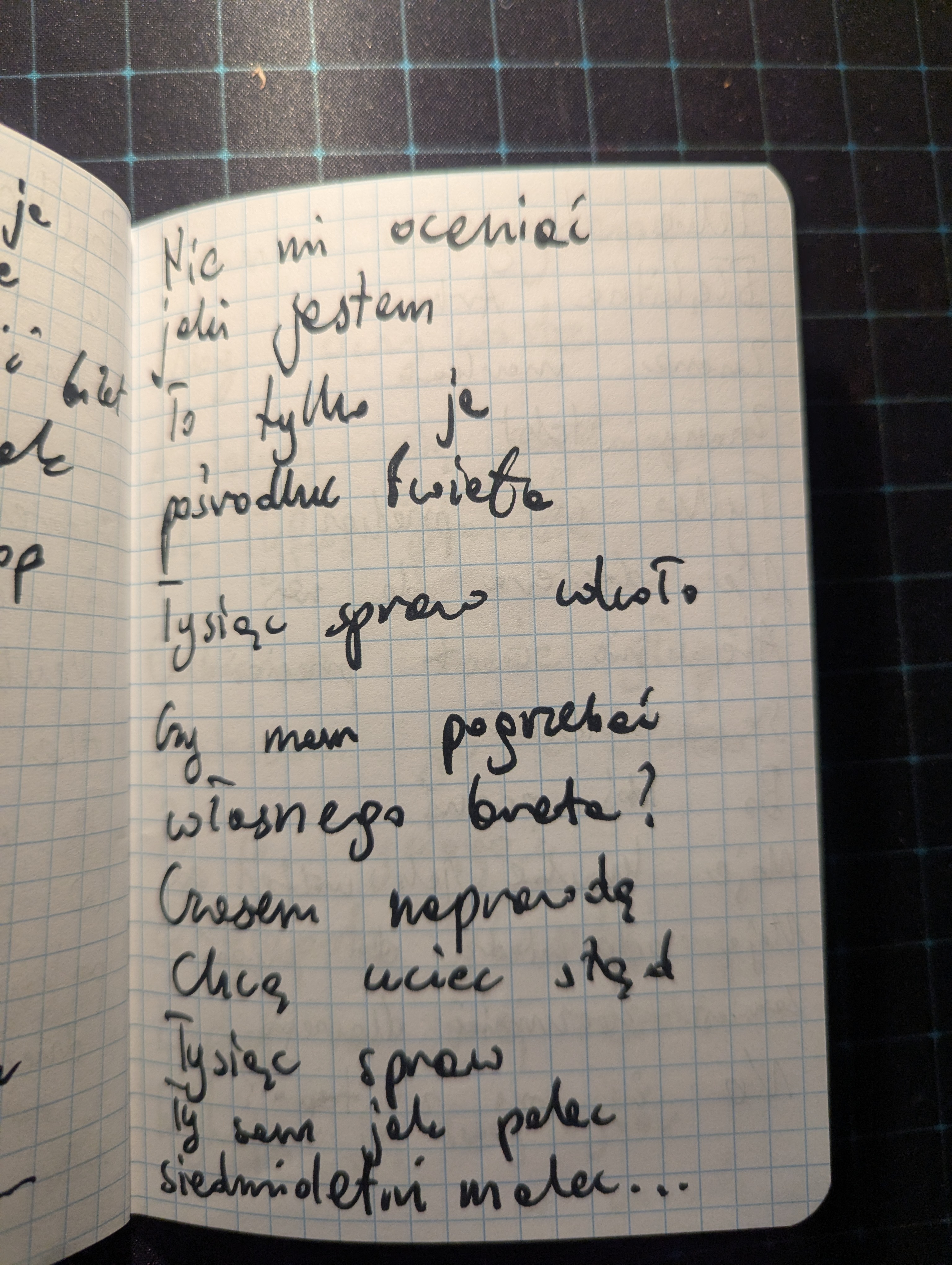 59 sam na cmentarzu